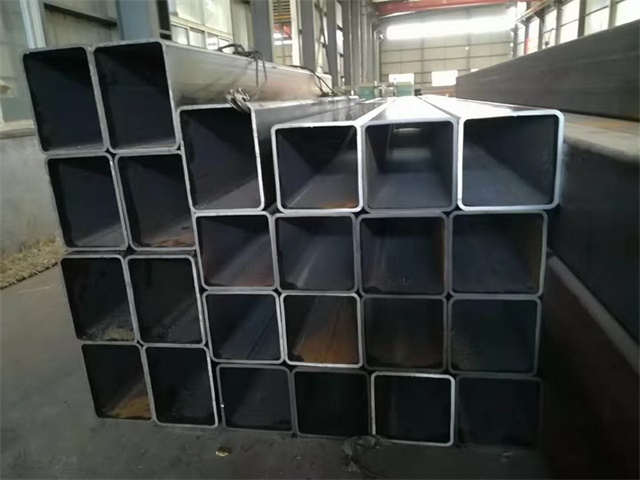 山亭<font style='color:red'>无缝方矩管</font>规格表及重量